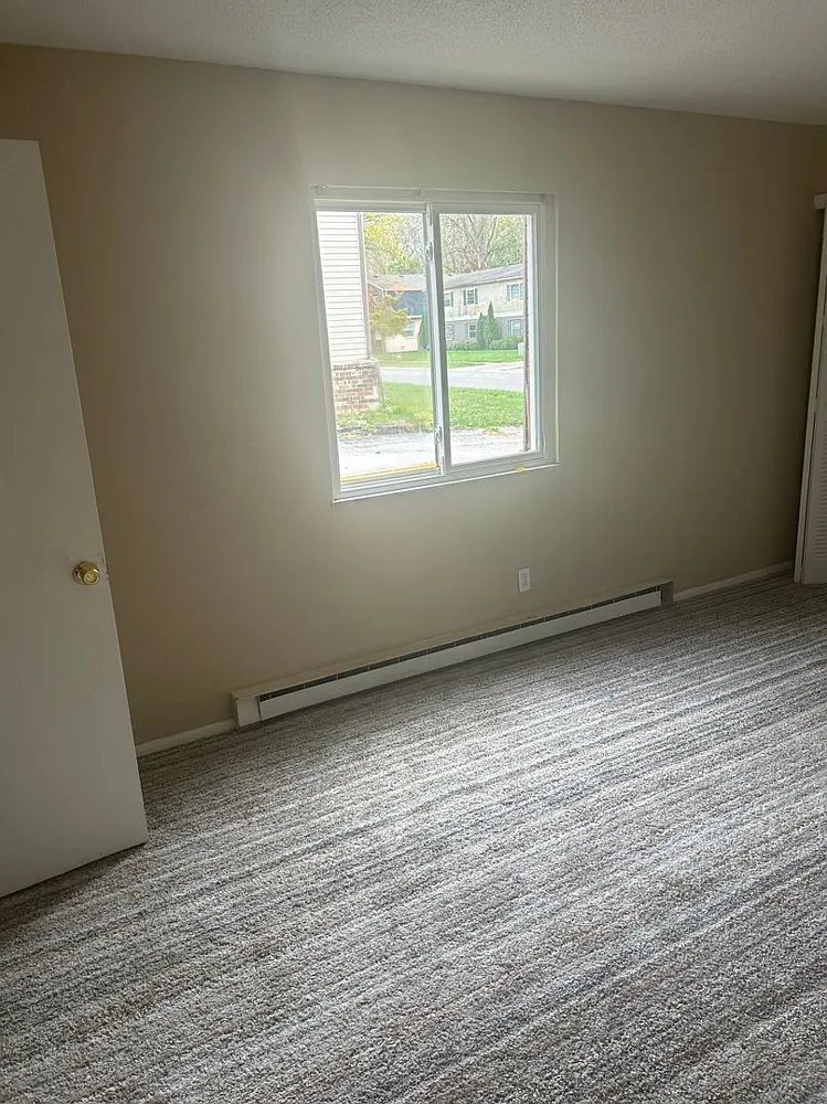 1600 Brooke Park — Photo 4