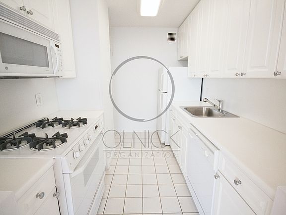 2nd image of 2600 Netherland Ave APT 2711