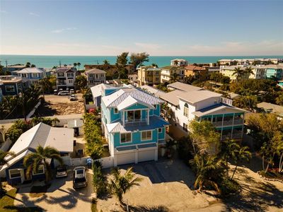 2410 Avenue B, Bradenton Beach, FL, 34217
