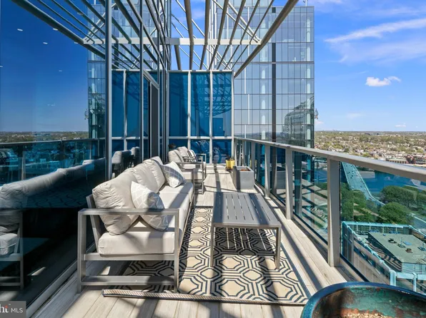 1881 N Nash St #Ts-09, Arlington, VA 22209