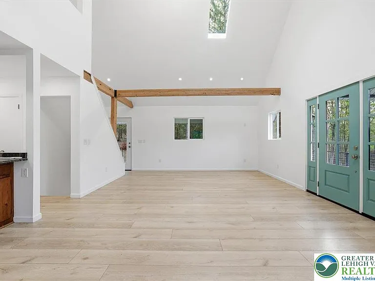 1012 Neola Church Rd — Photo 15