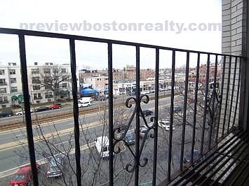 2nd image of 1254 Commonwealth Ave #Sd21