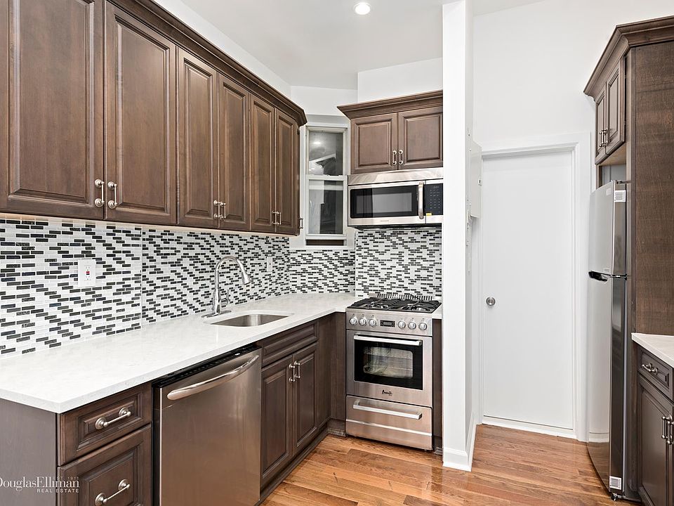 1st image of 519 E 81st St APT D