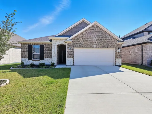507 Claremont Dr, Justin, TX 76247