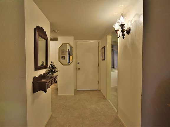 5th image of 11067 W Coggins Dr