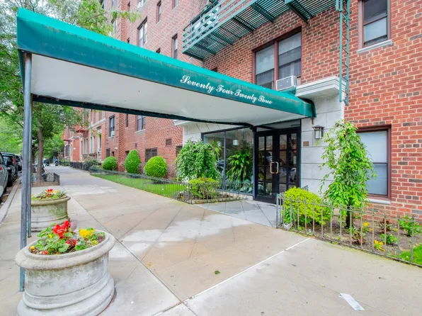 7423 Ridge Boulevard image 24 of 25