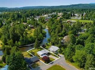 801 Riverside Dr SE, North Bend, WA 98045