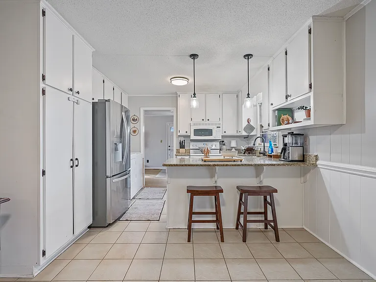 3310 Cornell Dr — Photo 16