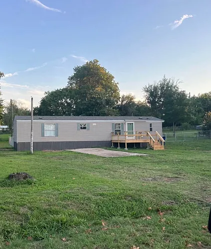 510 W G Ave Photo 1