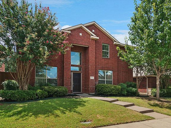 2nd image of 4621 Brighton Dr