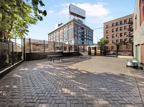 11-39 49th Avenue image 7 of 28