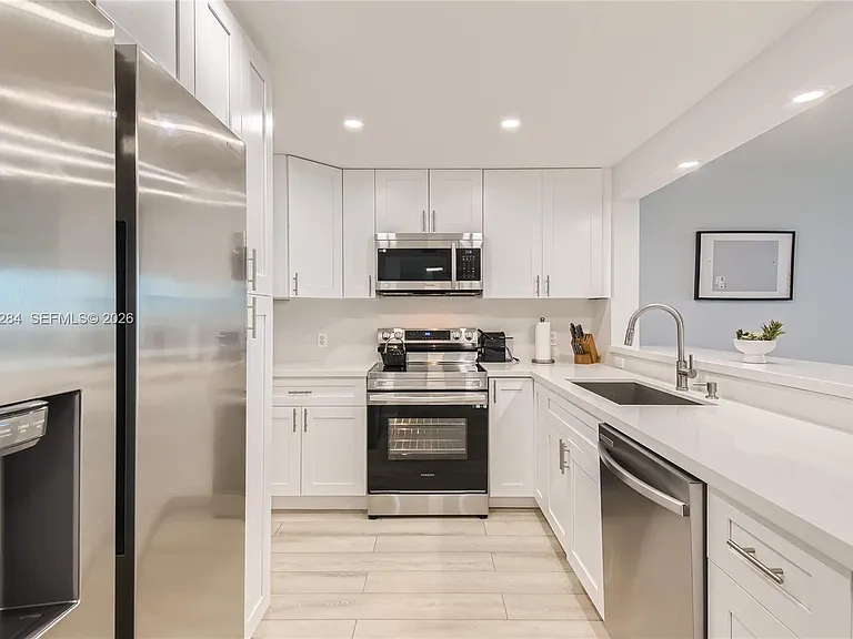 3800 S Ocean Dr #1818 — Photo 4