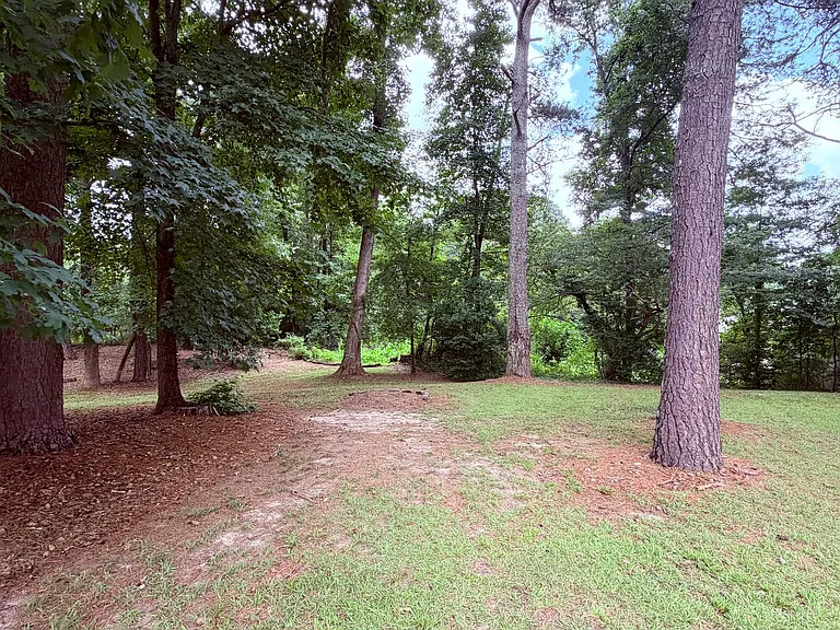 4431 Donegal Cir — Photo 21
