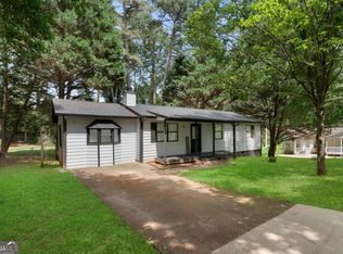 672 Lookout Ct, Lawrenceville, GA 30043