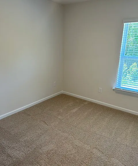 208 Oakmont Valley Trl — Photo 16