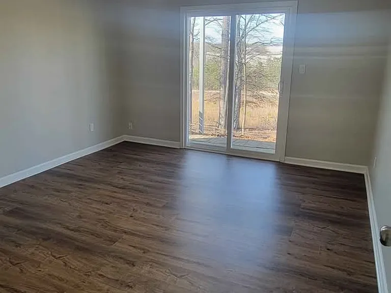 4723 Pebble Ln — Photo 10