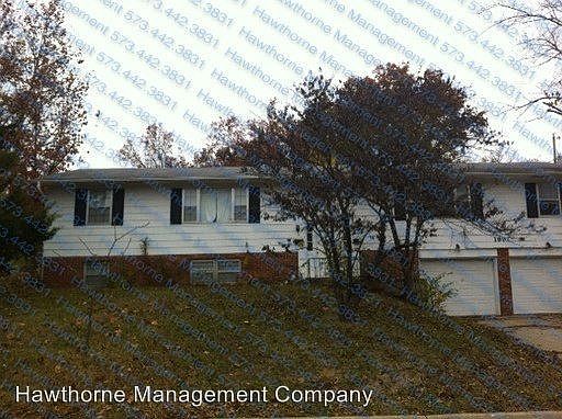1st image of 1807 Oxford Dr #A