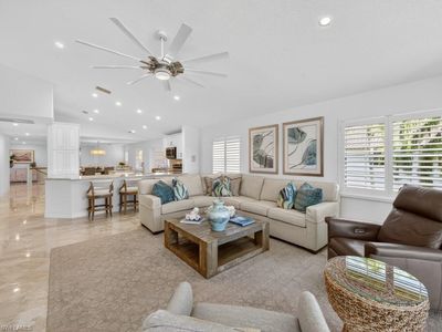 8212 Saratoga DR #103, Naples, FL, 34113