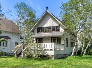 328 Combs Cir, Yachats, OR 97498