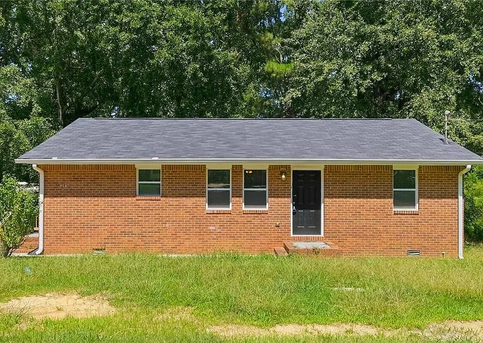 715 W Creek Cir