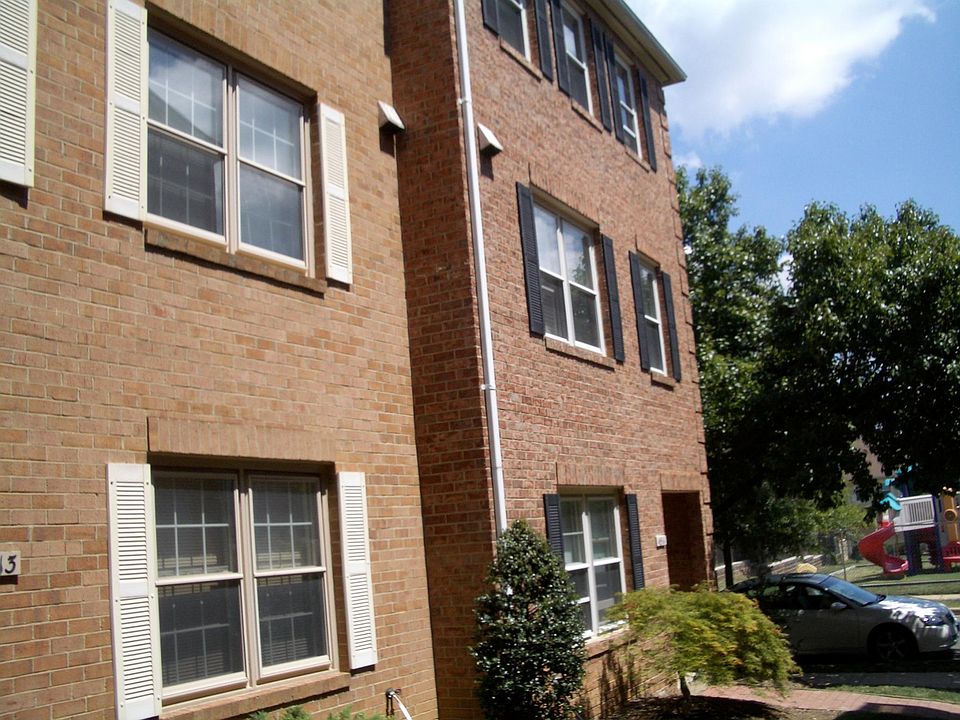 1st image of 4511 11th St N
