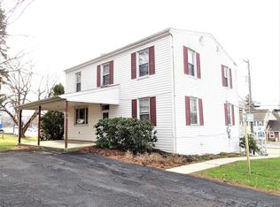 63 W Church St #A, Denver, PA 17517