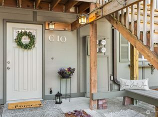 220 Israel Rd SW APT C10, Tumwater, WA 98501