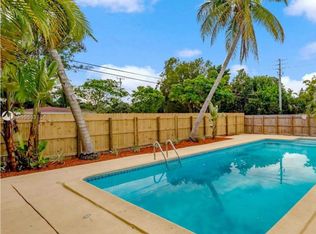 1400 NE 175th St, North Miami Beach, FL 33162