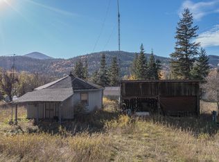 26601 Leclerc Rd N, Ione, WA 99139