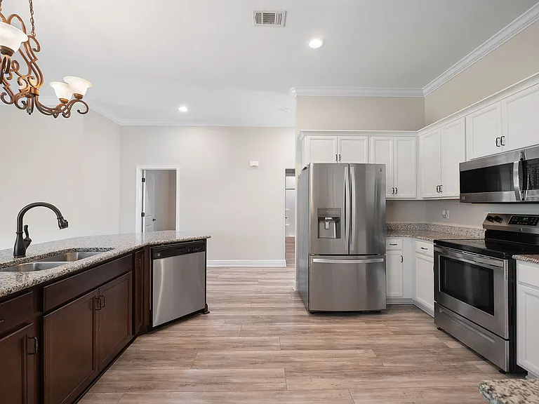 725 Upper Heron Way — Photo 10