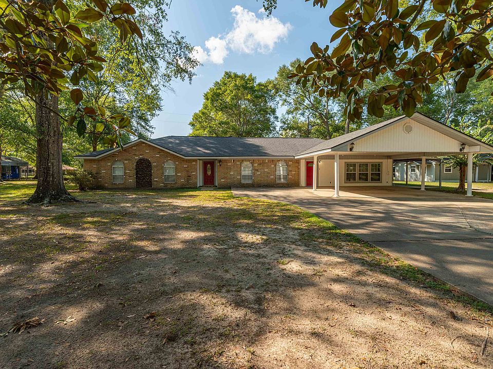 149 County Road 776, Buna, TX 77612 | Zillow