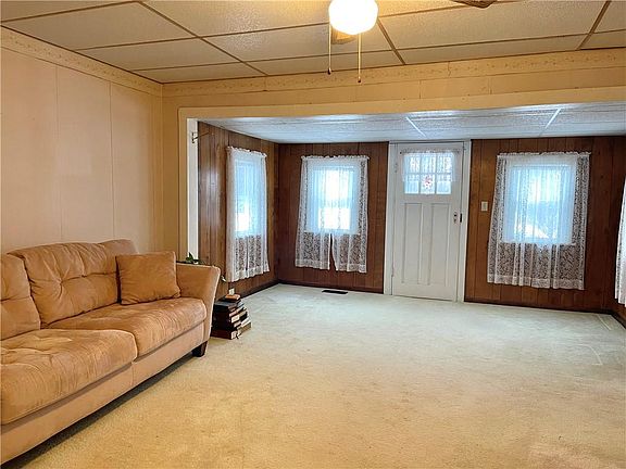 4th image of 6160 Redwood Dr