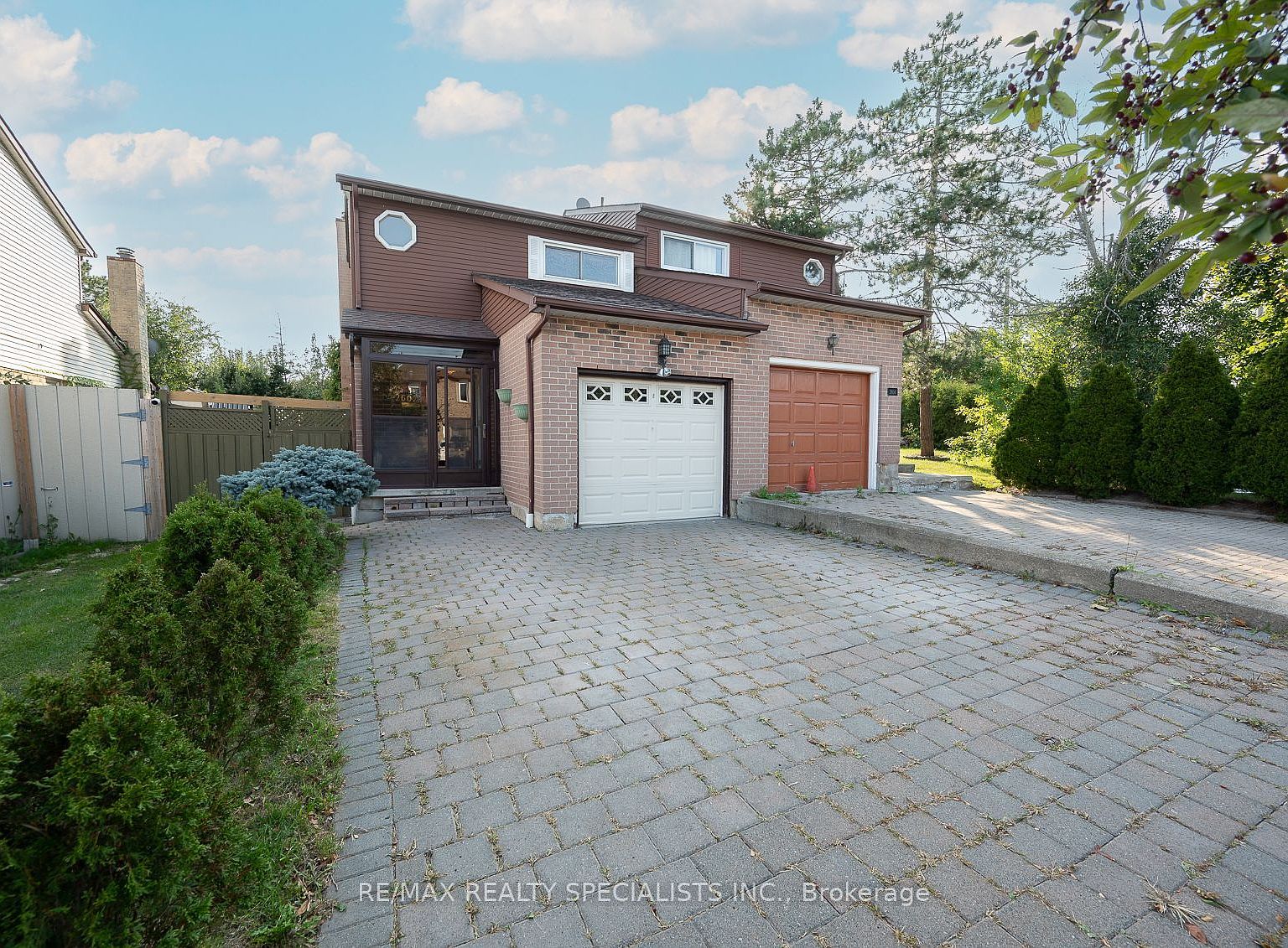 2602 Hemus Sq, Mississauga, ON L5C 3X4 Zillow