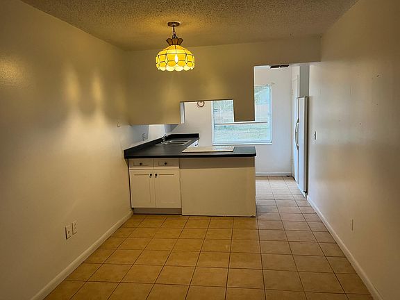2nd image of 3020 Reiter Dr APT C