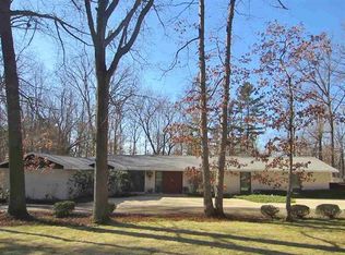 52177 Harvest Dr, South Bend, IN 46637