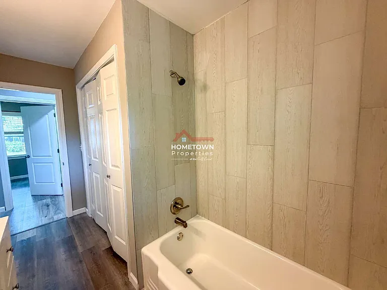 1815 Hallmark Dr — Photo 24