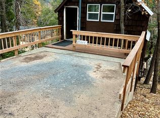 25647 Lo Ln, Twin Peaks, CA 92391