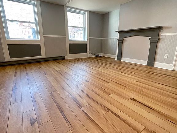 2nd image of 153 Grand St #Ll