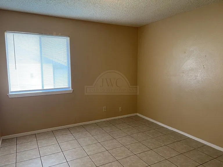 2202 Wheeler, Killeen — Photo 14