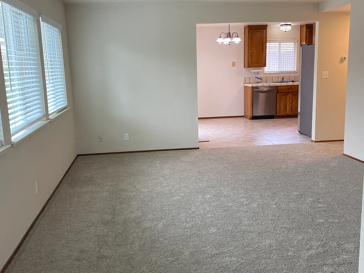 2 bed, $2,700 — Photo 4