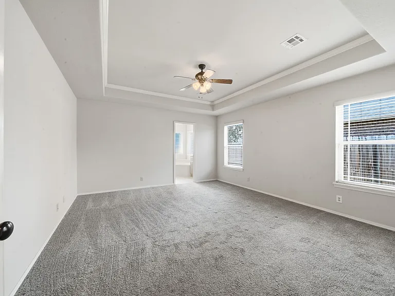 14738 Courtney Dr — Photo 12