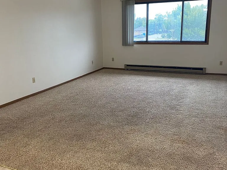 Ashwood Apartments — Photo 30