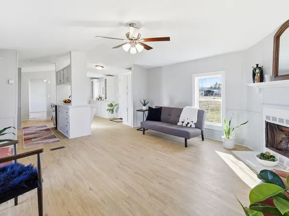 231 Seminole Trl, Weatherford, TX 76087