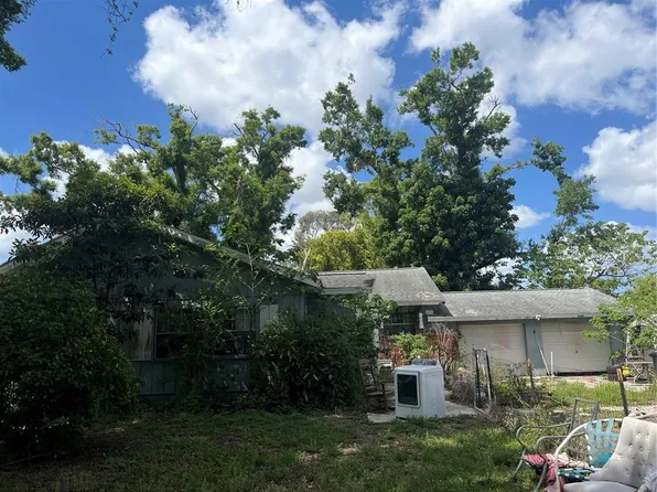5628 24th St E, Bradenton, FL 34203
