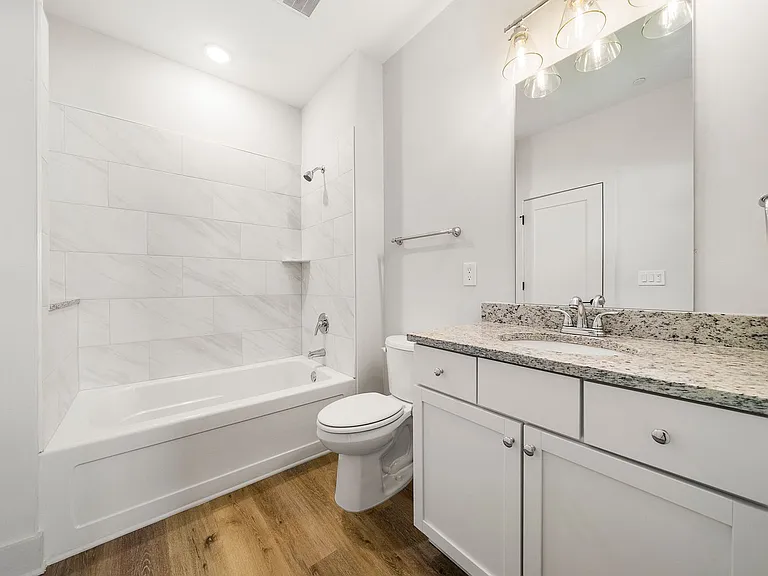 Cedar Walk Townhomes — Photo 44