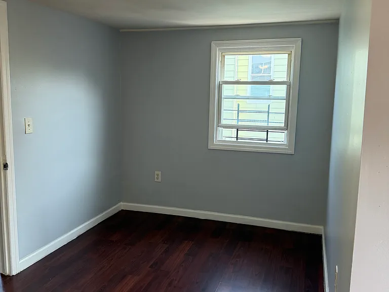 261-263 21st St #3 — Photo 5