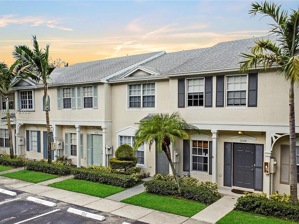 1st image of 3140 SW 49th St #123