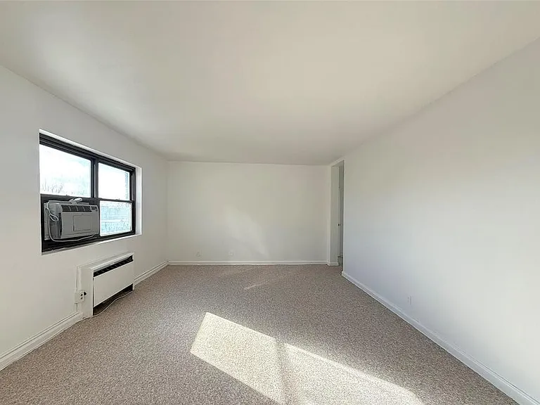 3071 Edwin Ave #1B — Photo 11