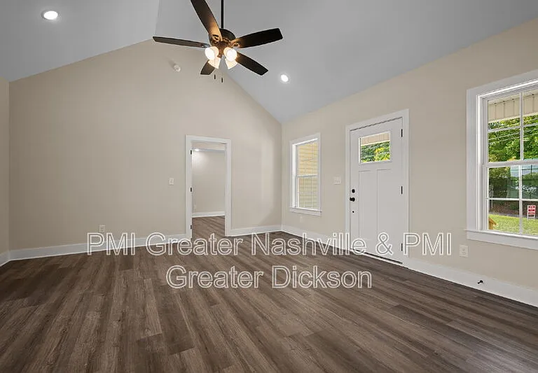 1014 Northside Dr — Photo 7