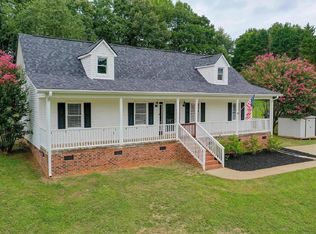 115 Logan Ln, Easley, SC 29640